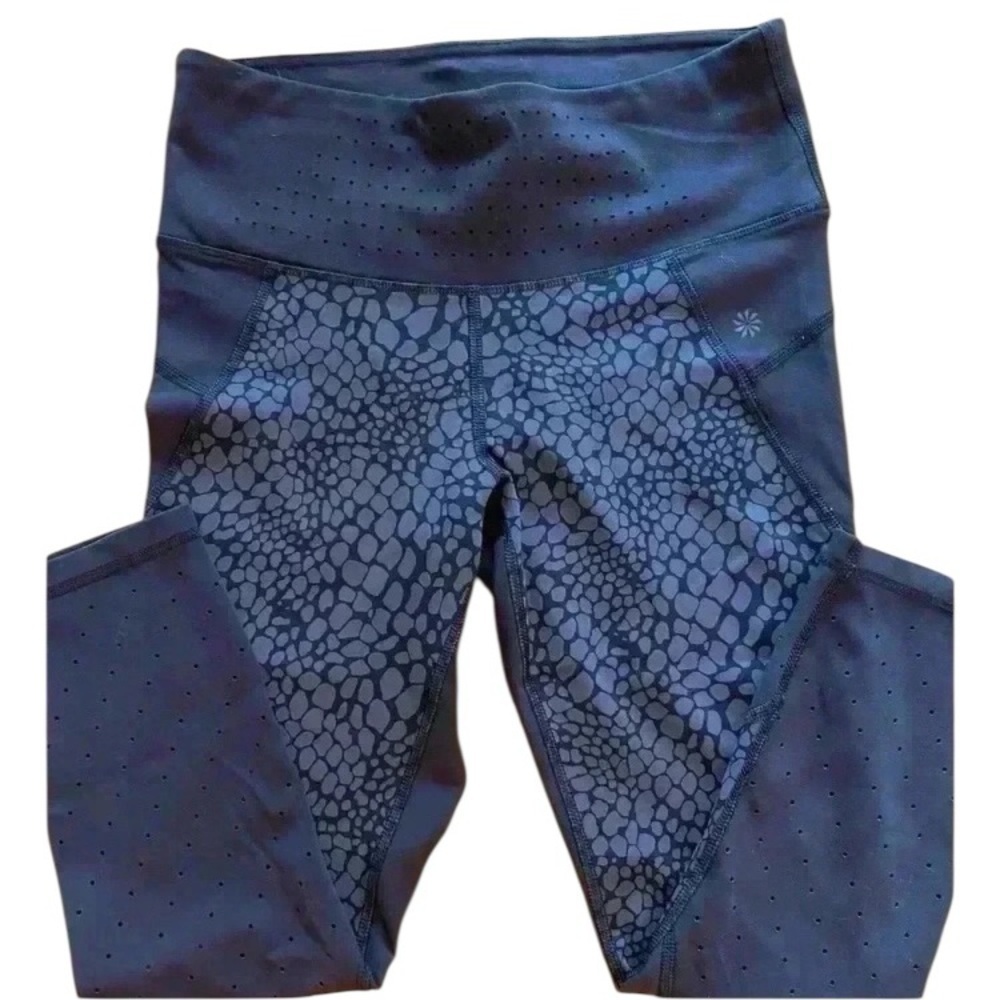 Athleta activewear exercise Leggings Small Black Gray Leopard Print Cropped